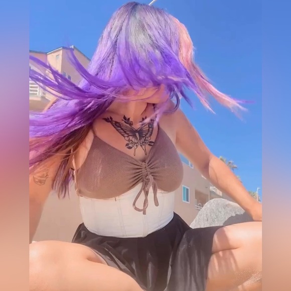 Meet your Posher, Stephanie - Picture 7 of 12